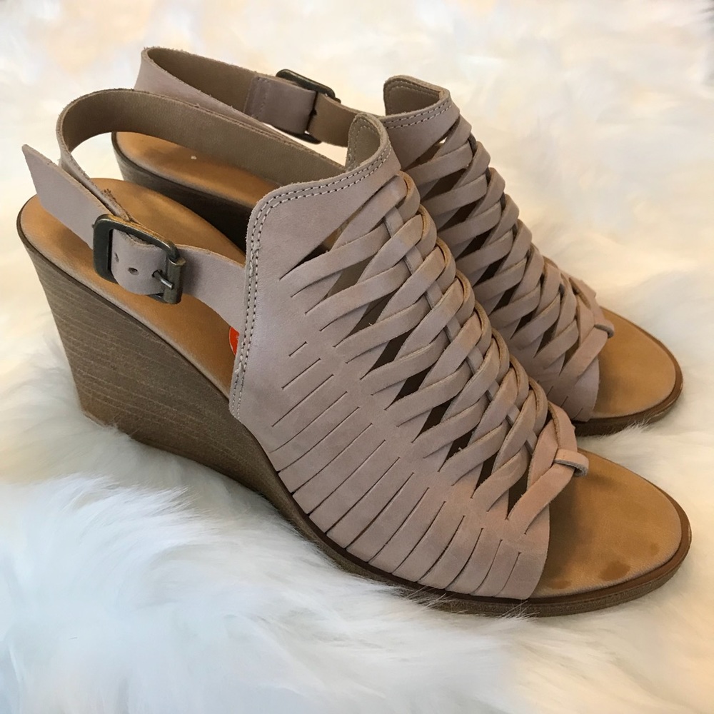 Beige Nude Wedge Sandals